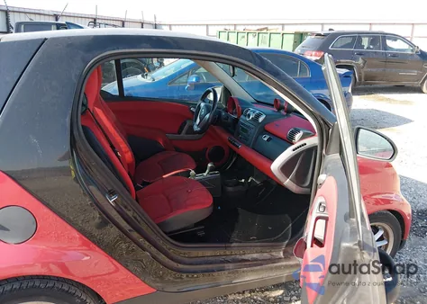2009 Smart Fortwo Brabus/Passion/Pure из США, поврежденный, VIN WMEEJ31X89K234163